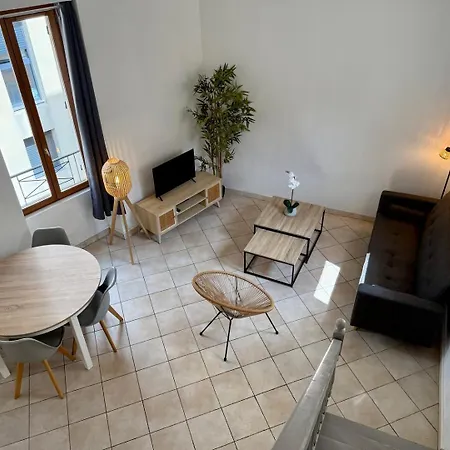 Le Duplex Des Arenes,idealement Situe Et Lumineux Nimes